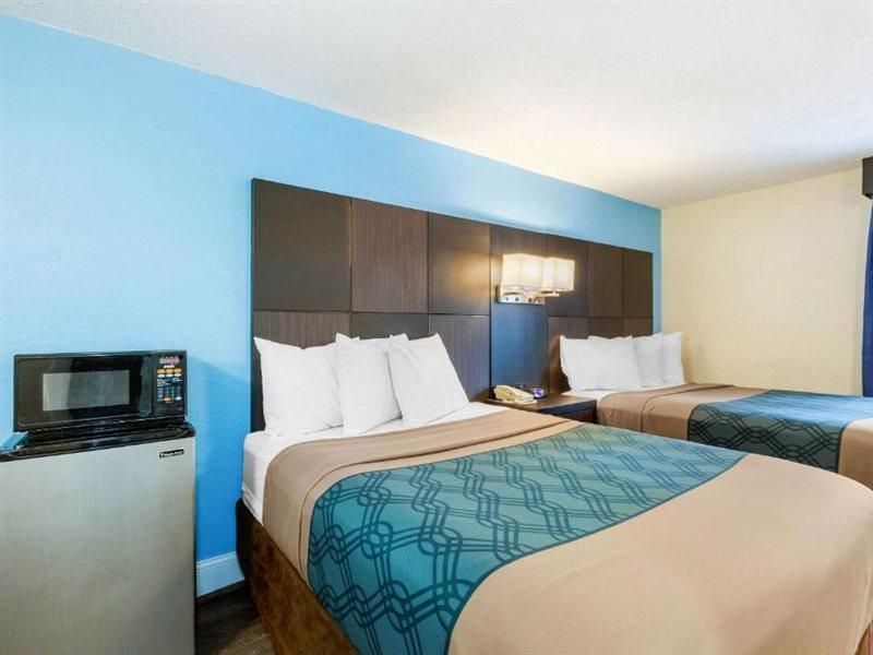Econo Lodge By Choice - Cape Cod West Yarmouth Dış mekan fotoğraf