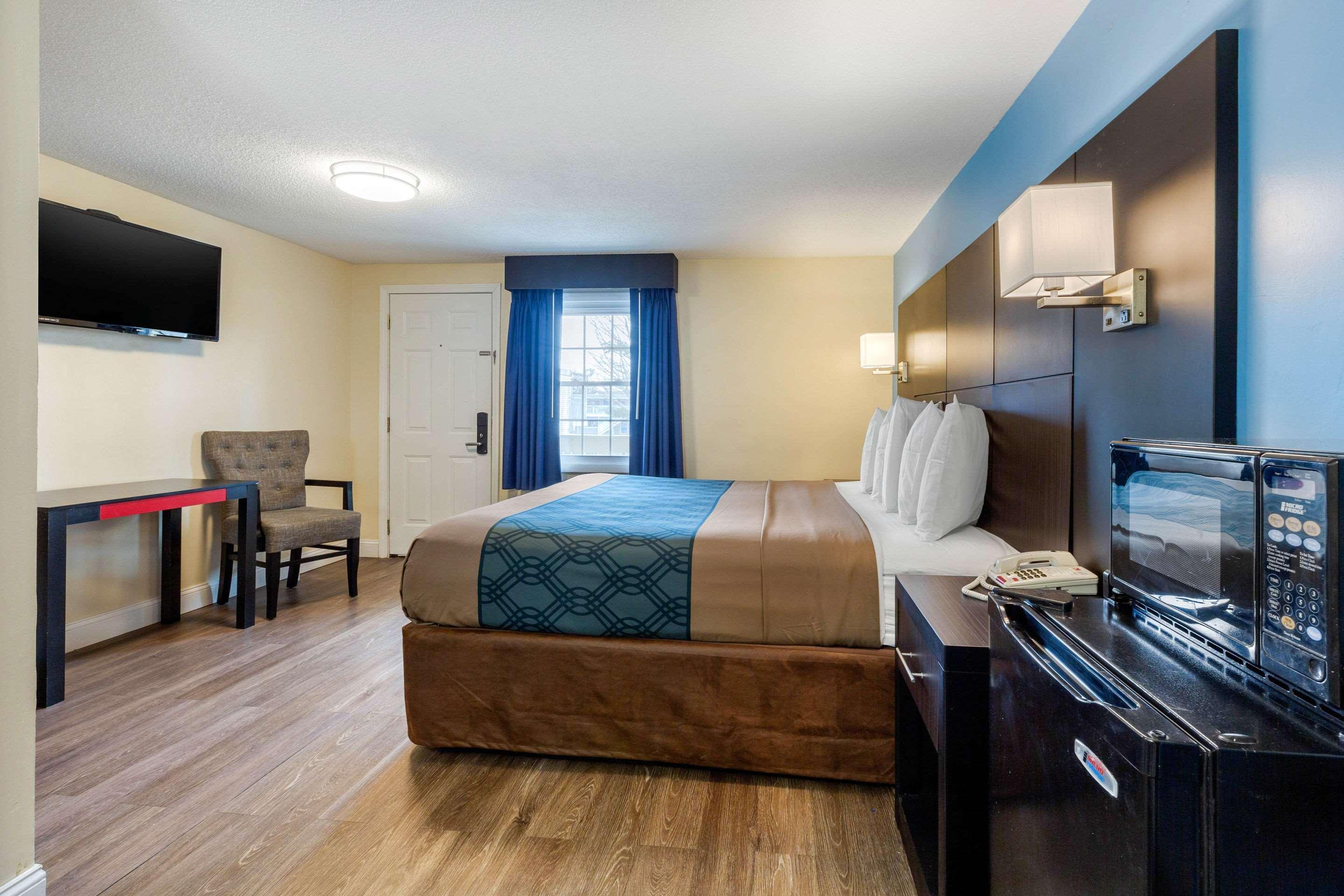 Econo Lodge By Choice - Cape Cod West Yarmouth Dış mekan fotoğraf